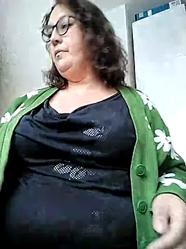  Saraqueen online show from 02/18/26, 03:52