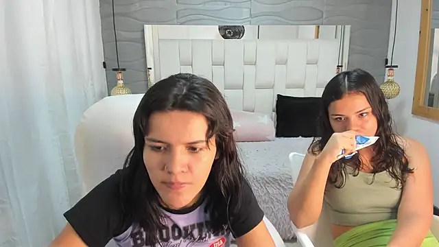 Snapshot of Veyra_sereny chatting on 03/01/26, 08:44 Veyra sereny online show from 03/01/26, 08:44