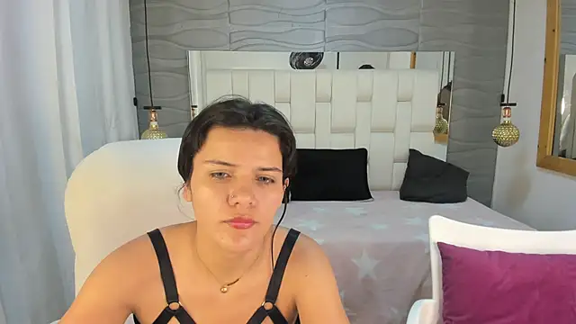 Snapshot of Veyra_sereny chatting on 03/03/26, 10:59 Veyra sereny online show from 03/03/26, 10:59