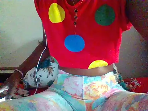 Snapshot of Lunateddy chatting on 02/25/26, 07:18 Lunateddy online show from 02/25/26, 07:18