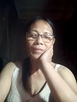 Snapshot of toyo_668 chatting on 05/09/26, 02:22 toyo 668 online show from 05/09/26, 02:22