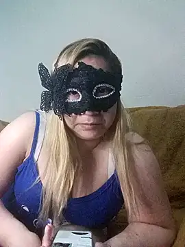 Curiososhorny online show from 03/09/26, 01:48