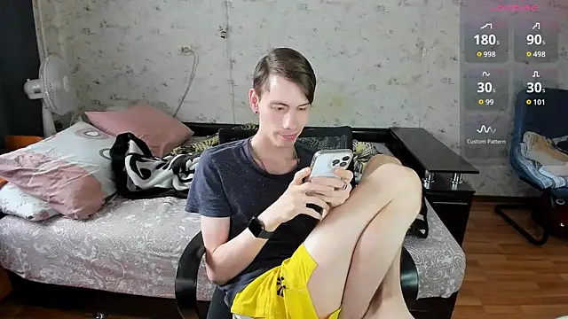 Snapshot of Erick_Wilson chatting on 06/16/26, 10:07 Erick Wilson online show from 06/16/26, 10:07