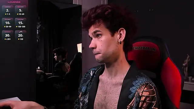 Snapshot of trevor_dreams chatting on 02/23/26, 03:42 trevor dreams online show from 02/23/26, 03:42