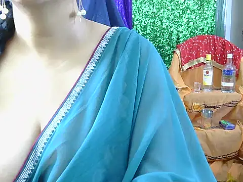 Hot Sonniyaa online show from 03/16/26, 06:06