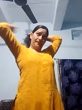 Anushka Singh0 online show from 03/06/26, 11:56