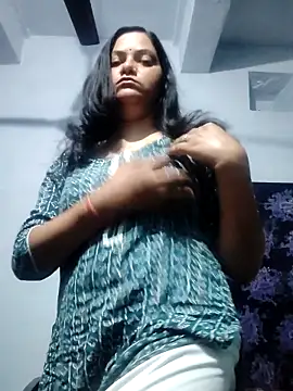 Anushka Singh0 online show from 03/24/26, 06:24