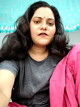 Snapshot of Anushka_Singh0 chatting on 07/03/26, 04:30 Anushka Singh0 online show from 07/03/26, 04:30