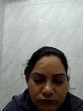 Snapshot of Anushka_Singh0 chatting on 07/13/26, 12:46 Anushka Singh0 online show from 07/13/26, 12:46