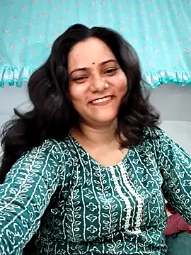 Snapshot of Anushka_Singh0 chatting on 07/13/26, 12:52 Anushka Singh0 online show from 07/13/26, 12:52