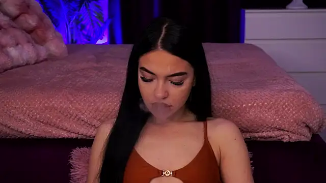 SashaLorrenz online show from 04/11/26, 04:39