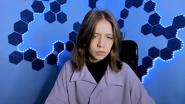 cleo cool online show from 02/18/26, 09:38