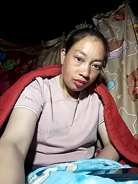 Susuu5790 online show from 04/13/26, 08:25