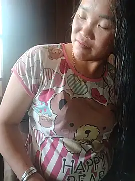 Snapshot of nelina_12345 chatting on 06/15/26, 06:15 nelina 12345 online show from 06/15/26, 06:15