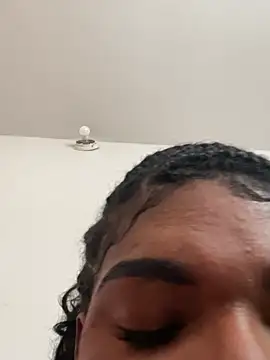 lulusexyy online show from 03/18/26, 05:49