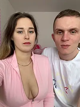 Snapshot of AlisaNikita2 chatting on 02/26/26, 06:01 AlisaNikita2 online show from 02/26/26, 06:01