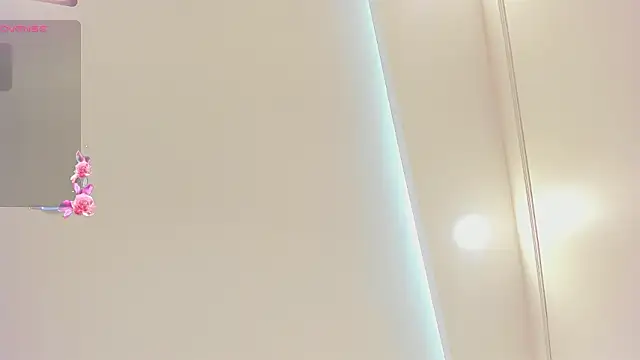 Snapshot of laia_fisher_ chatting on 02/25/26, 04:38 laia fisher online show from 02/25/26, 04:38