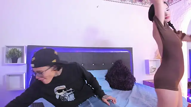 Ale cuzz online show from 04/16/26, 03:46