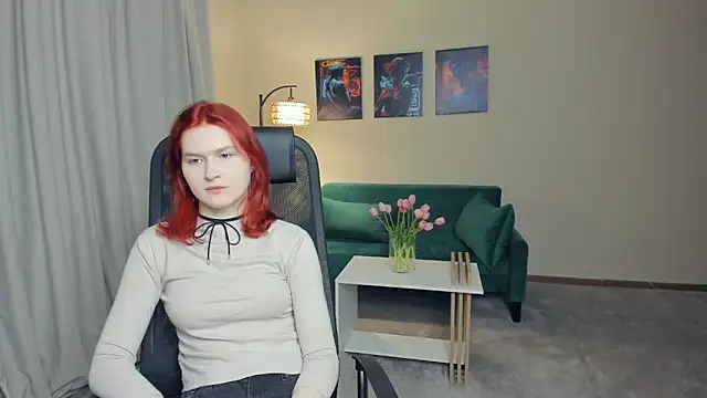 Snapshot of LinaMalech chatting on 02/14/26, 02:25 LinaMalech online show from 02/14/26, 02:25