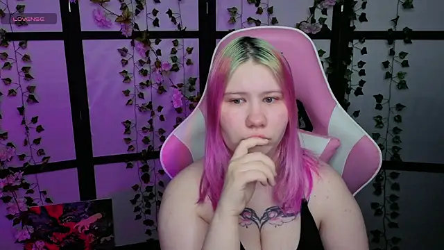 kitsune little online show from 04/10/26, 09:30