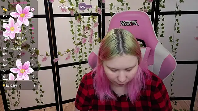 kitsune little online show from 04/17/26, 09:56