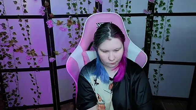 kitsune little online show from 05/23/26, 08:07