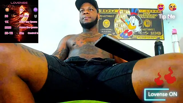 Snapshot of ZIANY_25CM chatting on 02/14/26, 07:32 ZIANY 25CM online show from 02/14/26, 07:32