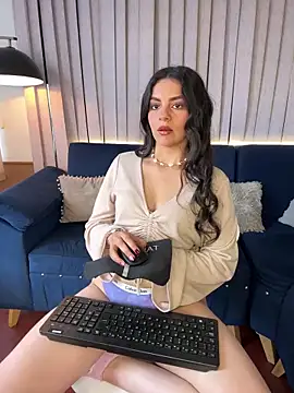 luisa  rosse online show from 02/24/26, 03:54