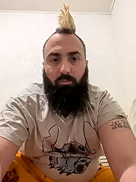 Snapshot of daddyboucher69 chatting on 03/01/26, 05:53 daddyboucher69 online show from 03/01/26, 05:53