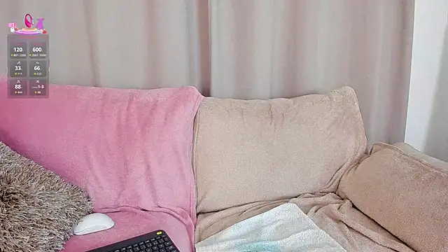 Snapshot of goddess__sexy chatting on 06/19/26, 02:27 goddess sexy online show from 06/19/26, 02:27
