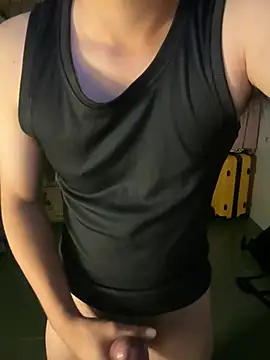 Minhnguyen2482 online show from 03/17/26, 05:27