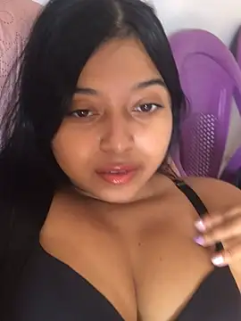 Emmily hott online show from 02/19/26, 01:29