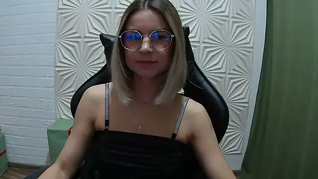 IceMayes online show from 03/08/26, 06:23