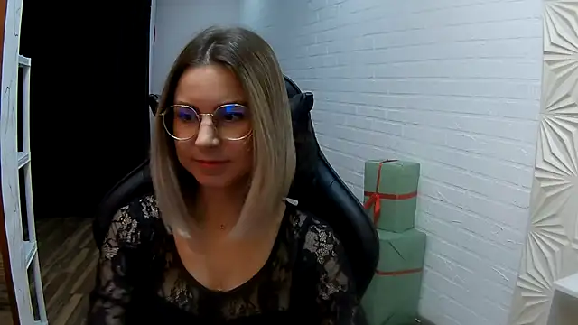 IceMayes online show from 03/12/26, 06:25