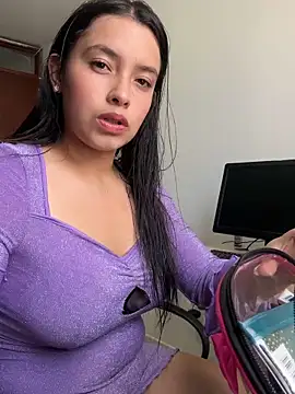 Miss Bella Flame online show from 03/20/26, 08:14