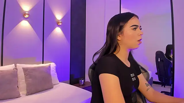 ariadna boneville online show from 02/27/26, 02:44