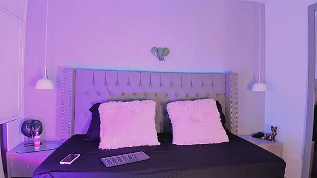 angelina honey  online show from 03/31/26, 03:52