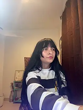 Snapshot of Abril_Thompson221 chatting on 03/30/26, 12:11 Abril Thompson221 online show from 03/30/26, 12:11