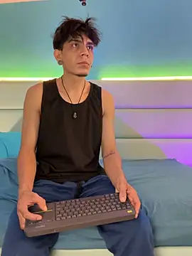 abrilandjulian online show from 03/21/26, 12:10