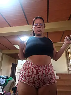 Snapshot of Blanquita_vip chatting on 04/24/26, 04:53 Blanquita vip online show from 04/24/26, 04:53