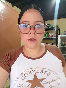Snapshot of Blanquita_vip chatting on 06/15/26, 11:23 Blanquita vip online show from 06/15/26, 11:23