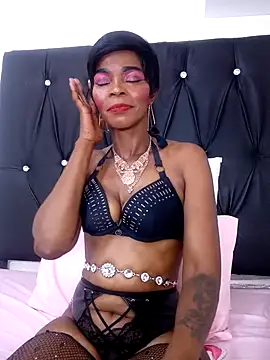 MaturePrettyLady01 online show from 03/17/26, 10:40