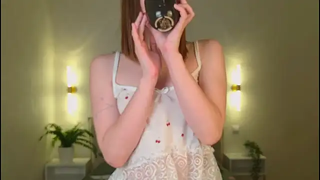 Snapshot of MellyAlfaay chatting on 02/24/26, 09:40 MellyAlfaay online show from 02/24/26, 09:40