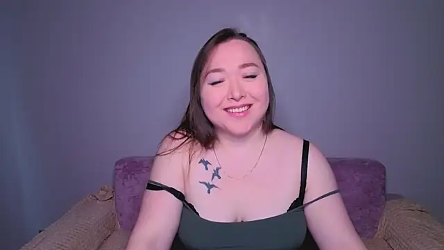 Daina waga online show from 04/21/26, 02:51