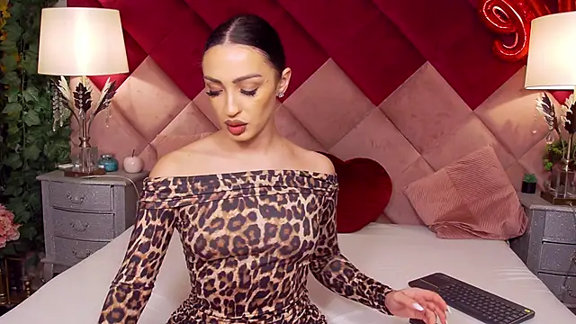 Snapshot of VictoriaLanes chatting on 02/21/26, 05:19 VictoriaLanes online show from 02/21/26, 05:19