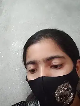 Snapshot of tanisha-me chatting on 02/17/26, 04:31 tanisha-me online show from 02/17/26, 04:31