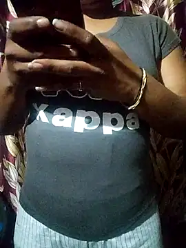 Snapshot of SCGBHJN chatting on 02/14/26, 06:04 SCGBHJN online show from 02/14/26, 06:04