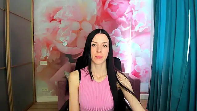 NoirDiva online show from 04/14/26, 05:57