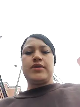 Bloom Dahlia online show from 03/18/26, 09:51