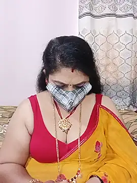 Snapshot of Kannadasexywifes chatting on 06/18/26, 11:58 Kannadasexywifes online show from 06/18/26, 11:58